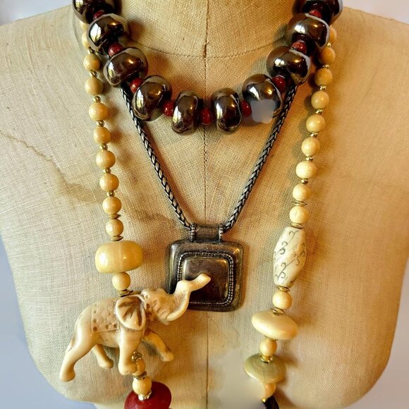 Vintage Boho Necklace Lot: Bohemian Ethnic Elephant Chicos Chunky Wood Silver - Picture 5 of 7